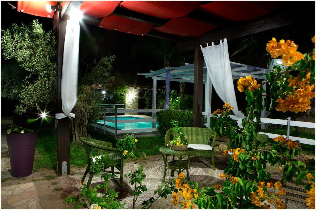 パルティニーコ Ai Parchi Dei Parrini Bed & Breakfast 部屋 写真