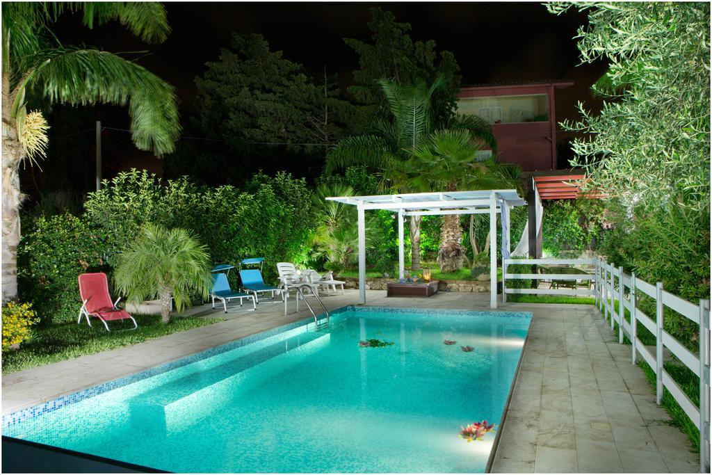 パルティニーコ Ai Parchi Dei Parrini Bed & Breakfast 部屋 写真