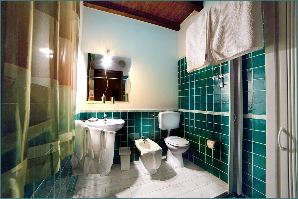 パルティニーコ Ai Parchi Dei Parrini Bed & Breakfast 部屋 写真